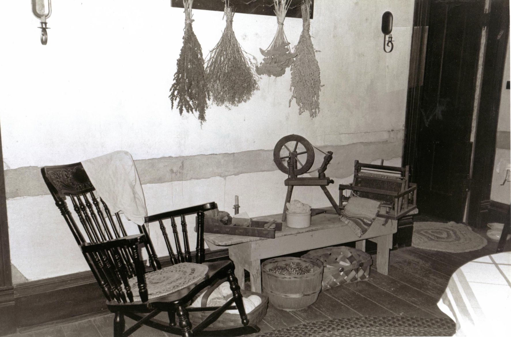 19870410 -- Old Brownlie House